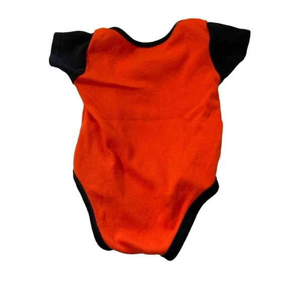 Genuine Merchandise SF Giants baby size 18 month, (very small 3-6 months) - Picture 2 of 3